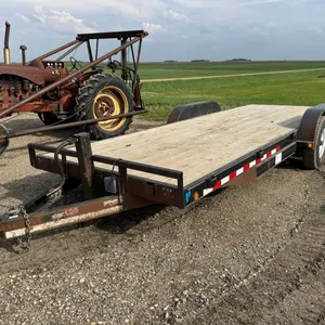 PJ 20' tandem axle flatbed