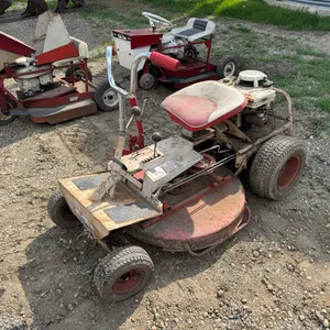 Homko Mow-Trac lawn mower (Non-Running)