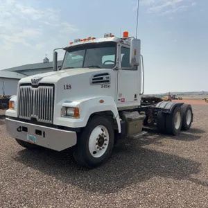 2015 Western Star W4700 Semi