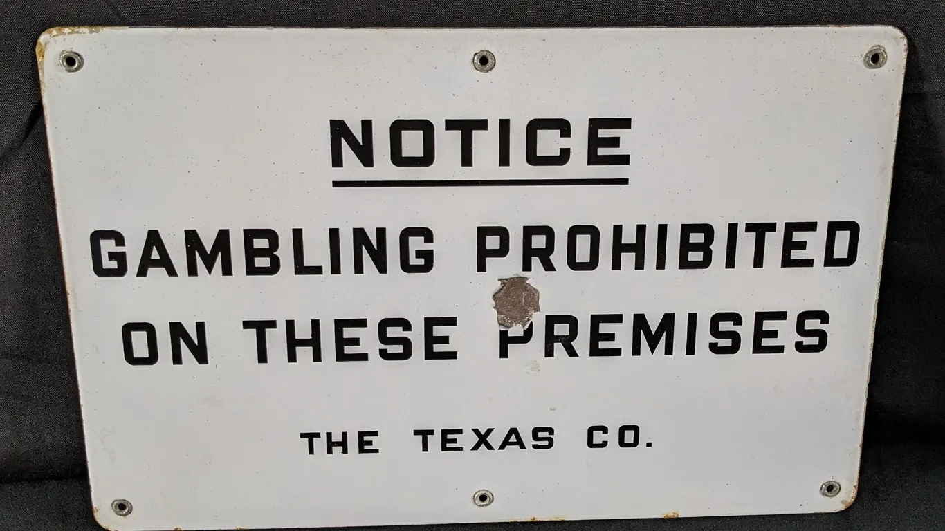 RARE PORCELAIN SIGN NOTICE GAMBLING PROHIBITED ON THESE PREMISES THE TEXAS CO (TEXACO)