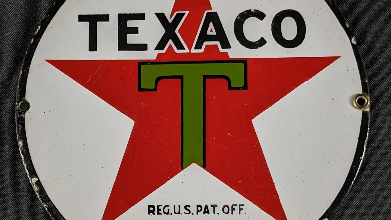 8" PORCELAIN TEXACO LUBESTER SIGN "BLACK T"