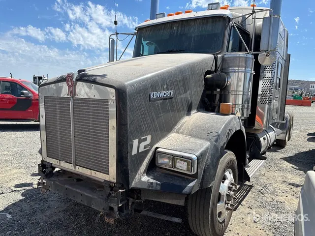 2019 Kenworth T800 6x4 T/A Sleeper Truck Tractor (Inoperable)