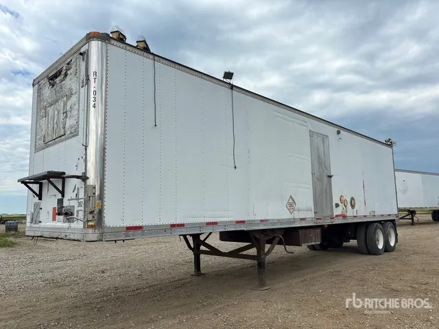1998 Great Dane 40 ft x 102 in T/A Boiler Van Trailer