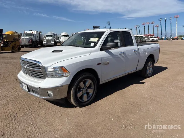 2014 Ram 1500 4x4 Crew Cab Pickup
