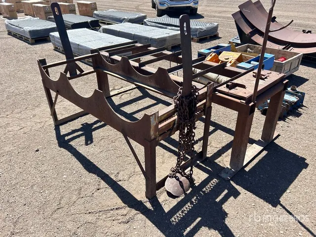 Quantity of Barrel Tables
