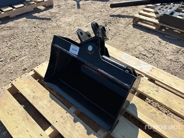 2026 VICSEC VCT600 24 in Tilting Mini Excavator Bucket (Unused)