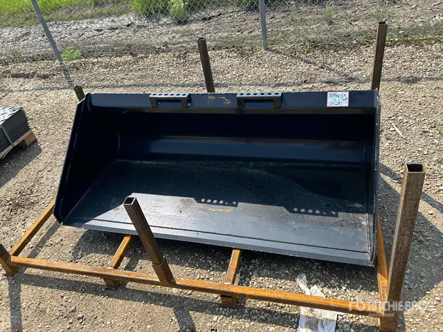 2026 GIYI 67 in General Purpose Skid Steer Bucket (Unused)