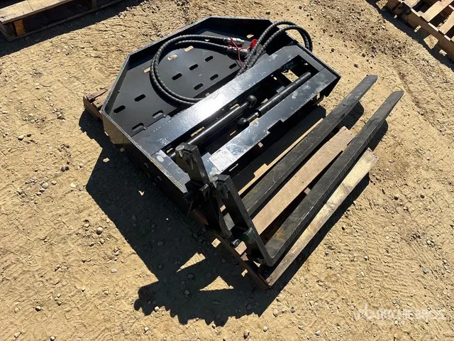 2026 GIYI GY-SF60 60 in Skid Steer Forks (Unused)