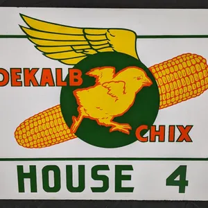 PORCELAIN SIGN DEKALB CHIX HOUSE 4 (HATCHERY SIGN)
