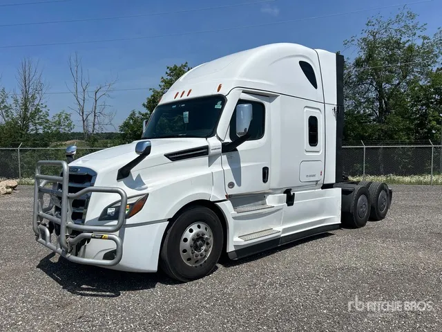 2024 Freightliner Cascadia 126 T/A Sleeper Truck Tractor