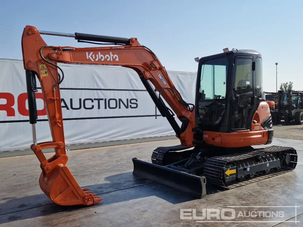 Kubota U55-4