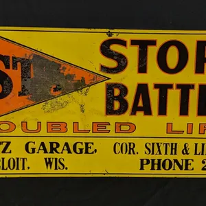TIN SIGN VESTA STORAGE BATTERIES DOUBLE LIFE SCHULTZ GARAGE BELOIT WISCONSIN