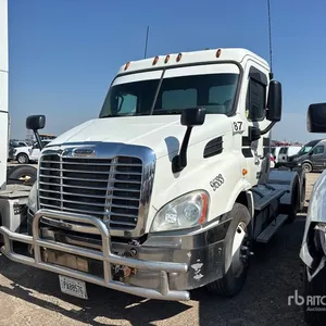 2013 Freightliner Cascadia 113 6x4 T/A Day Cab Truck Tractor (Inoperable)