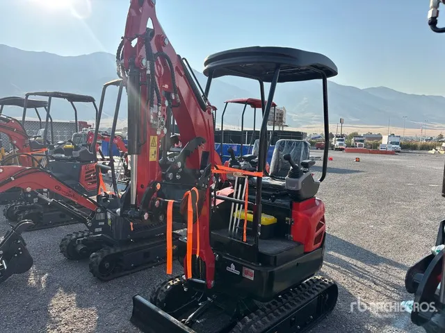 2026 SDEE22-RED Mini Excavator (Unused)