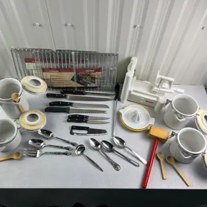 4 Canister Set with Knives, Grill Racks