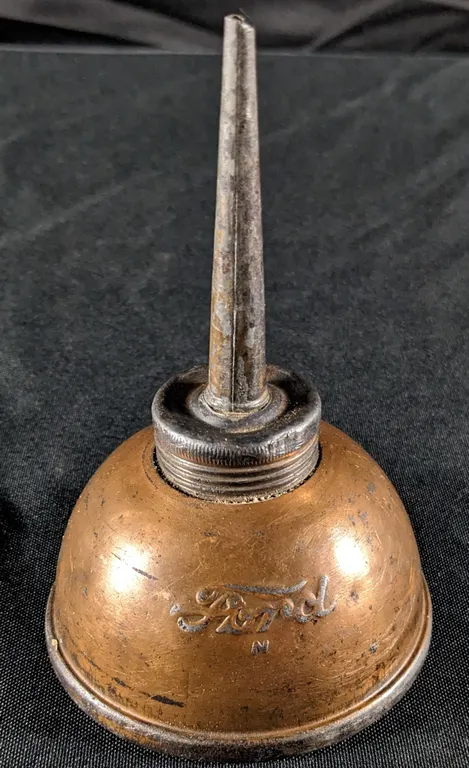 VINTAGE FORD SQUIRT OIL CAN