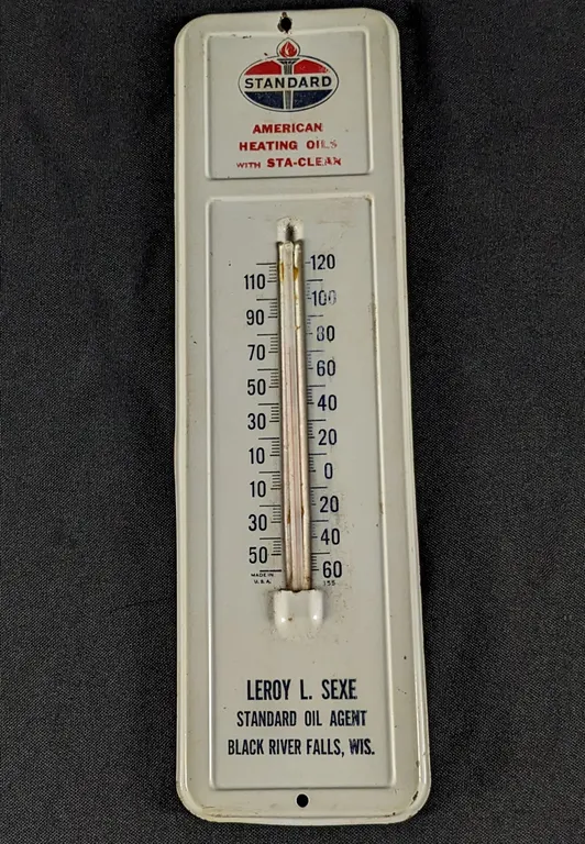 TIN THERMOMETER SIGNAMERICAN HEATING OIL STA CLEAN STANDARD OIL COMPANY BLACK RIVER FALLS WISCONSIN