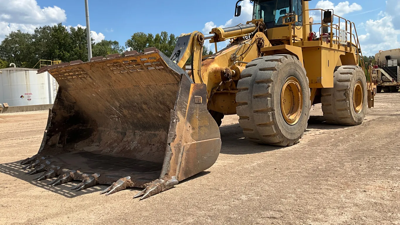 2000 CAT 992G WHEEL LOADER SN: ADZ00186