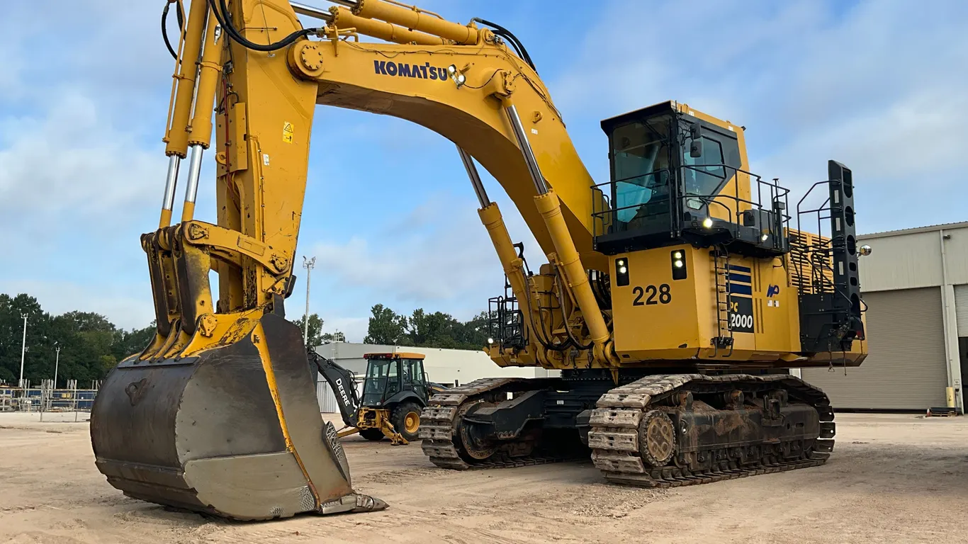 2019 KOMATSU PC2000-11 HYDRAULIC EXCAVATOR SN: 30001