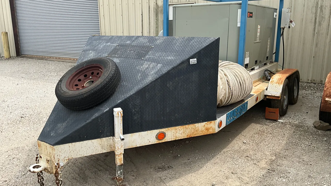 PORTABLE TRANE AC TRAILER