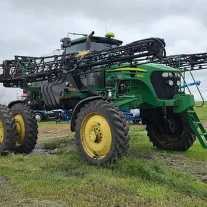 2011 John Deere 4830 100' self-propelled sprayer