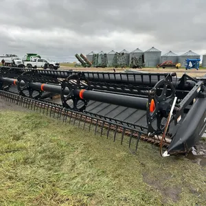 2010 MacDon D50 30' draper head