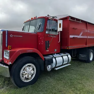 1984 GMC General tandem twin screw