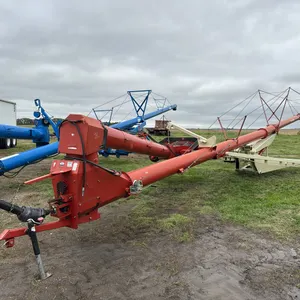 Farm King 1395 13"x95' swing auger w/ hyd hopper walker