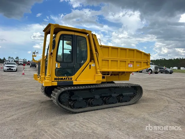 2009 Komatsu CD60R-1 Rotating Crawler Carrier