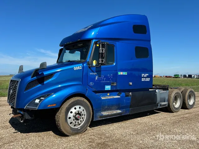 2019 Volvo VNL760 6x4 T/A Sleeper Truck Tractor