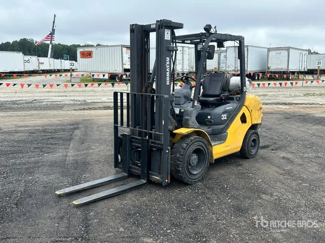 2021 Komatsu FG32HT-16 5700 lb Pneumatic Tire Forklift