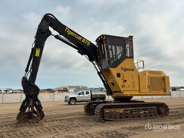 2014 Tigercat 875 Tracked Butt-n-Top Log Loader