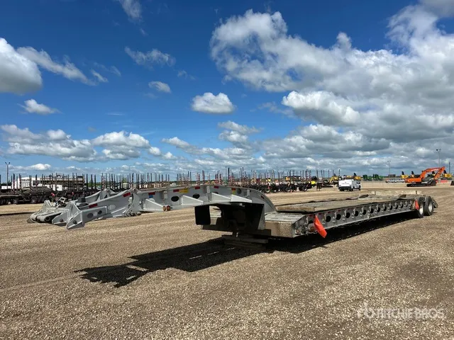 2020 Peerless LB65-16W 16-Wheel Removable Gooseneck Lowboy Trailer