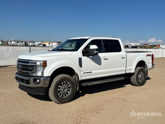 2021 Ford F-350 Lariat 4x4 Crew Cab Pickup