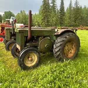1950 John Deere D 2WD Wide Front Antique Tractor