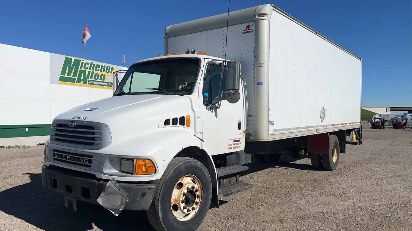 2009 Sterling Acterra S/A Van Body Truck