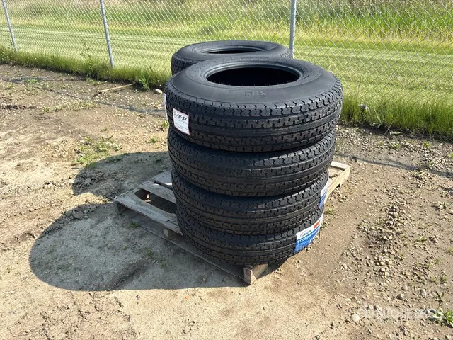Quantity of (8) Durun ST235/80R16 Tires (Unused)