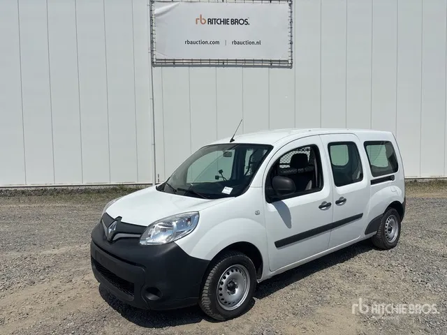 2021 Renault Kangoo Maxi Cargo Van