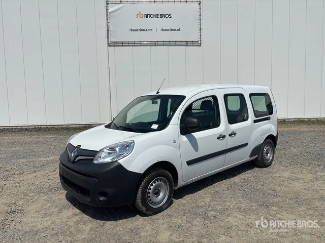 2022 Renault Kangoo Maxi Cargo Van