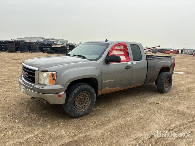 2008 GMC Sierra 1500 4x4 Extended Cab Pickup (Inoperable)