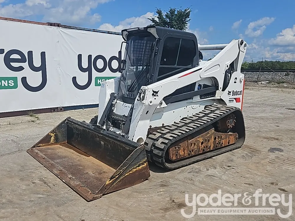 2016 Bobcat T870