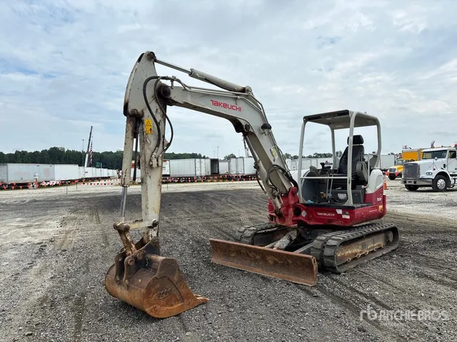 2018 Takeuchi TB260 Mini Excavator