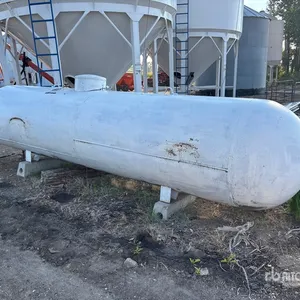1975 Westeel-Rosco 1000 gal Propane Fuel Tank