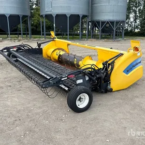 2007 New Holland 76C 14 ft Combine Pickup Header