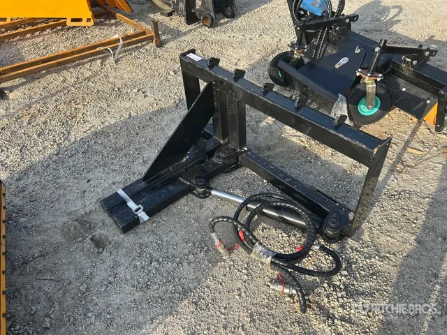 2026 GIYI TP25 25 in Skid Steer Post Puller (Unused)