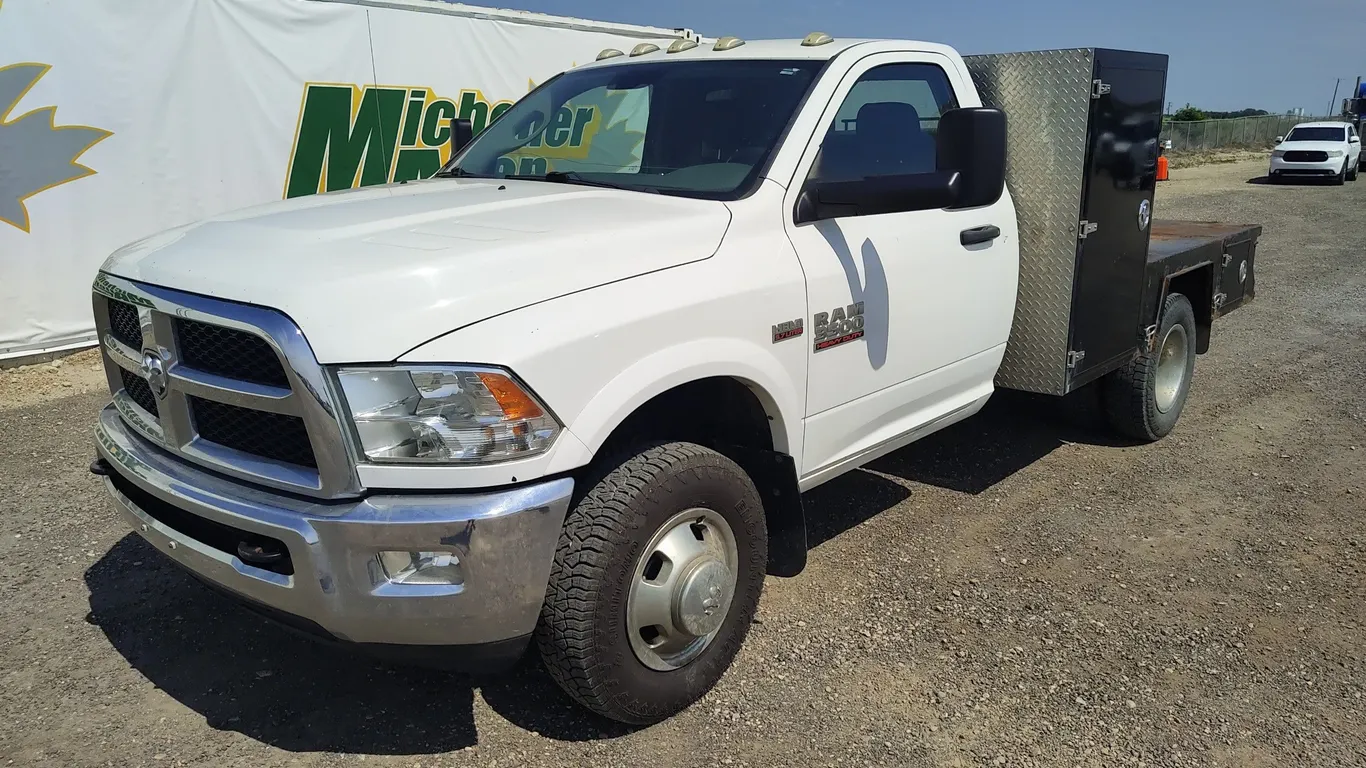 2013 Ram 3500 4x4 S/A Deck Truck