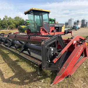 Versatile 4750 Swather with Versatile 4030 Head