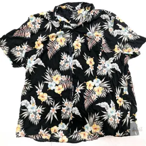 Size 5XL Men's George Relaxed Fit Cotton Blend Tropical Flowers Black Hawaiian-Style Short Sleeve Button-Up Top, In Good Condition, Light Wear