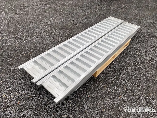Qty Of 2 (6 Ton) Aluminum Ramps (Unused)