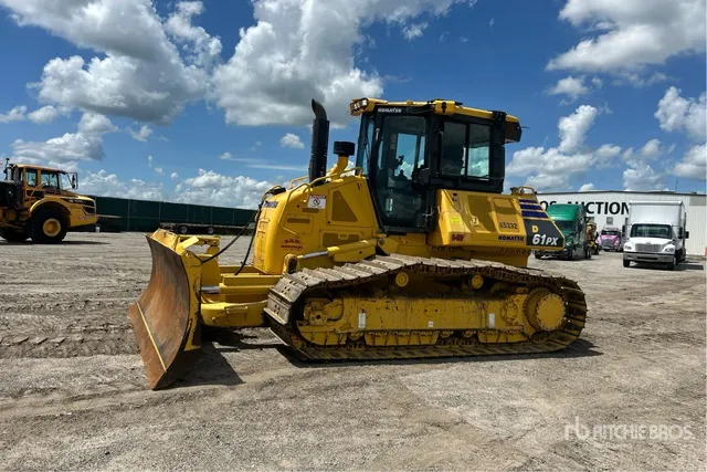 2024 Komatsu D61PX-24 Crawler Dozer
